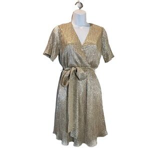 Anthropologie cream and gold wrap Mini‎ Party dress size 0/2